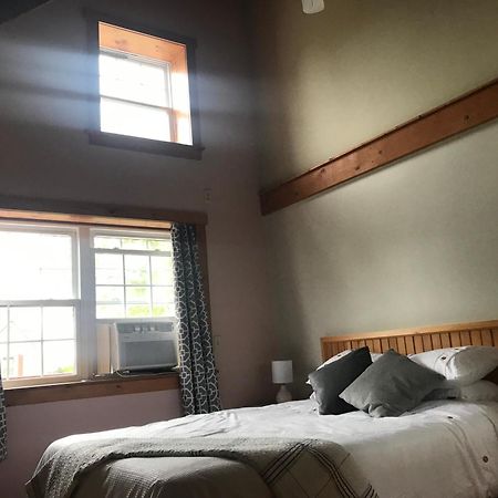A Country Home Inn The City Charlottetown Esterno foto