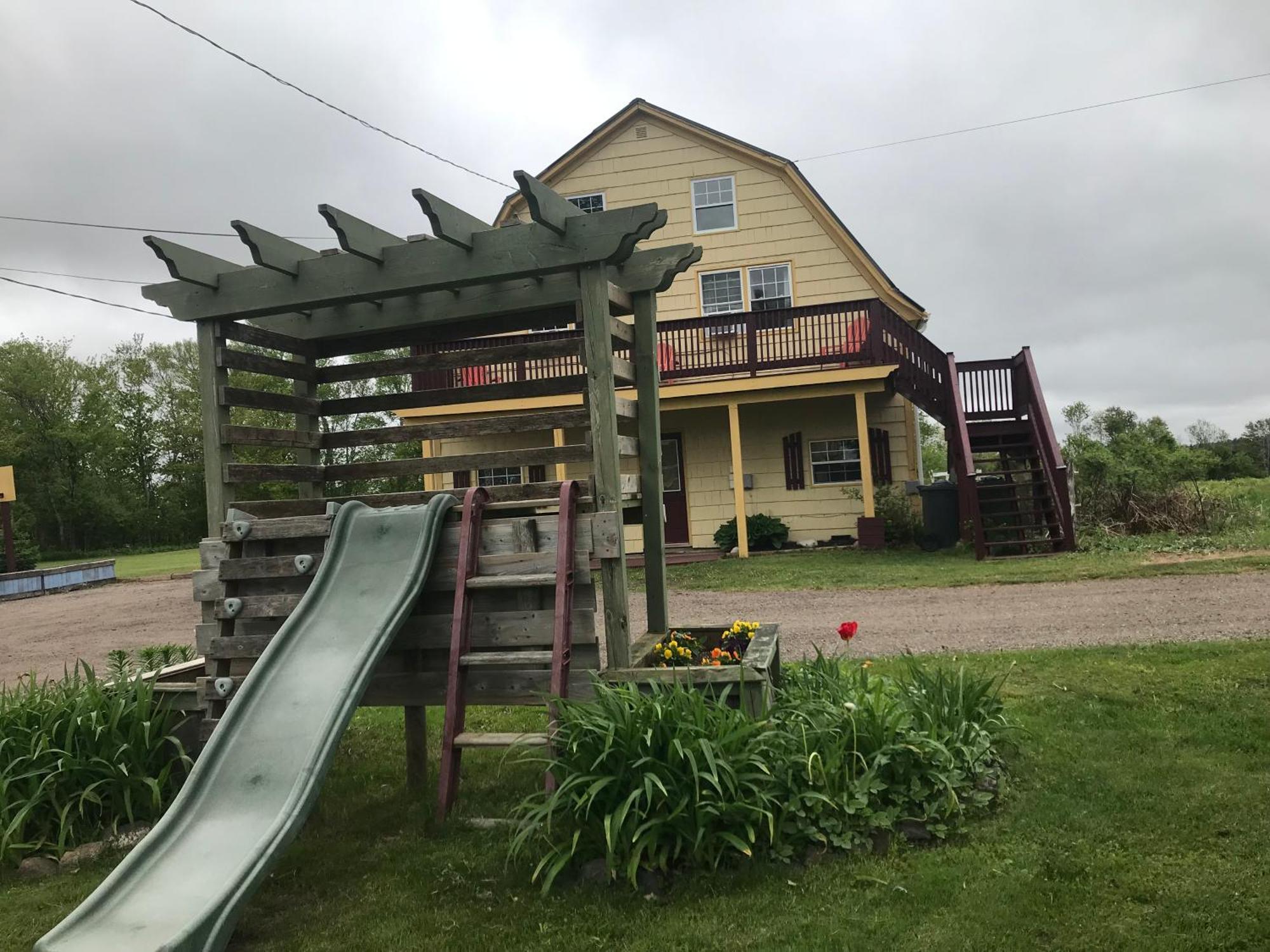 A Country Home Inn The City Charlottetown Esterno foto