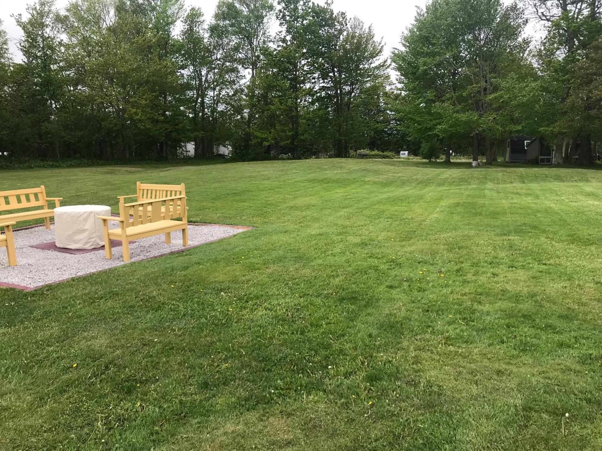 A Country Home Inn The City Charlottetown Esterno foto