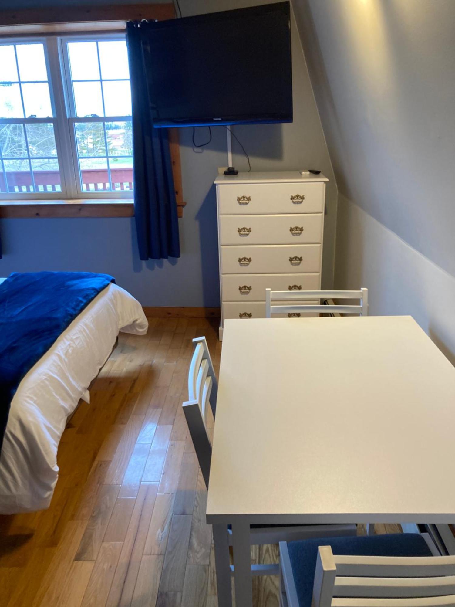 A Country Home Inn The City Charlottetown Esterno foto