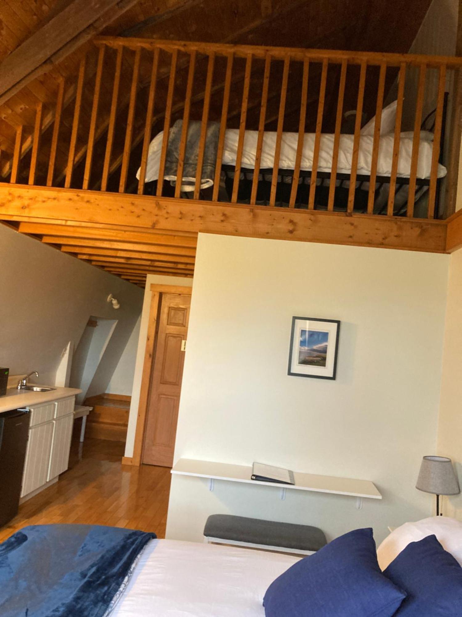 A Country Home Inn The City Charlottetown Esterno foto
